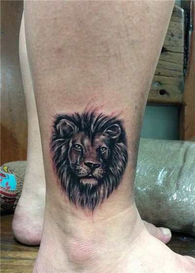 广州雕龙纹身店作品：狮子头纹身