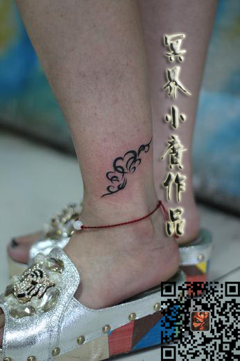 天津冥界纹身店纹身作品：小腿图腾纹身图案